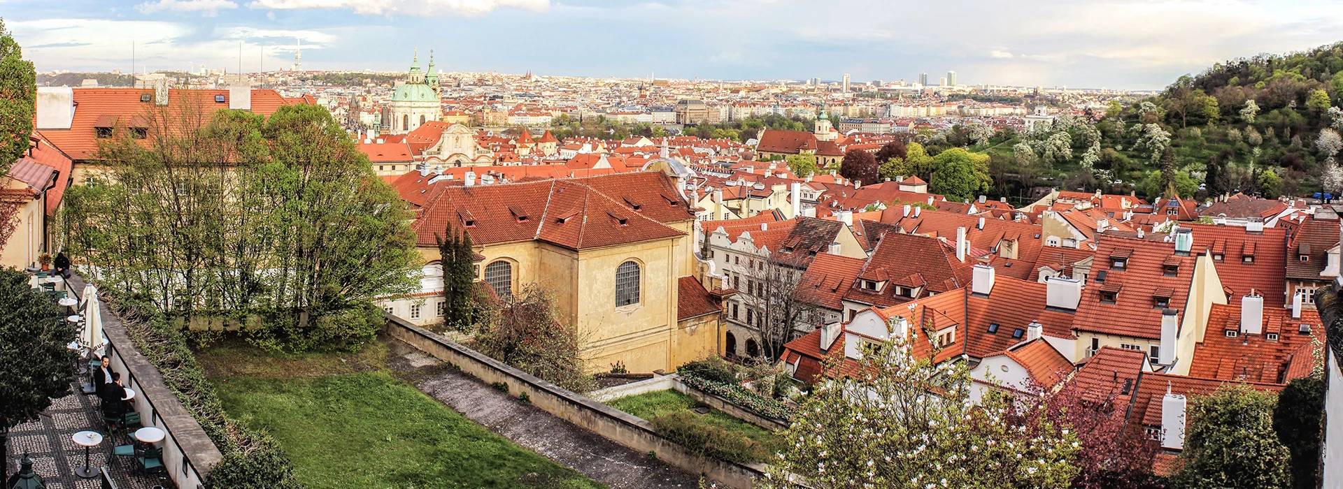 Prag, Aussichtspunkt Hradcanske namesti