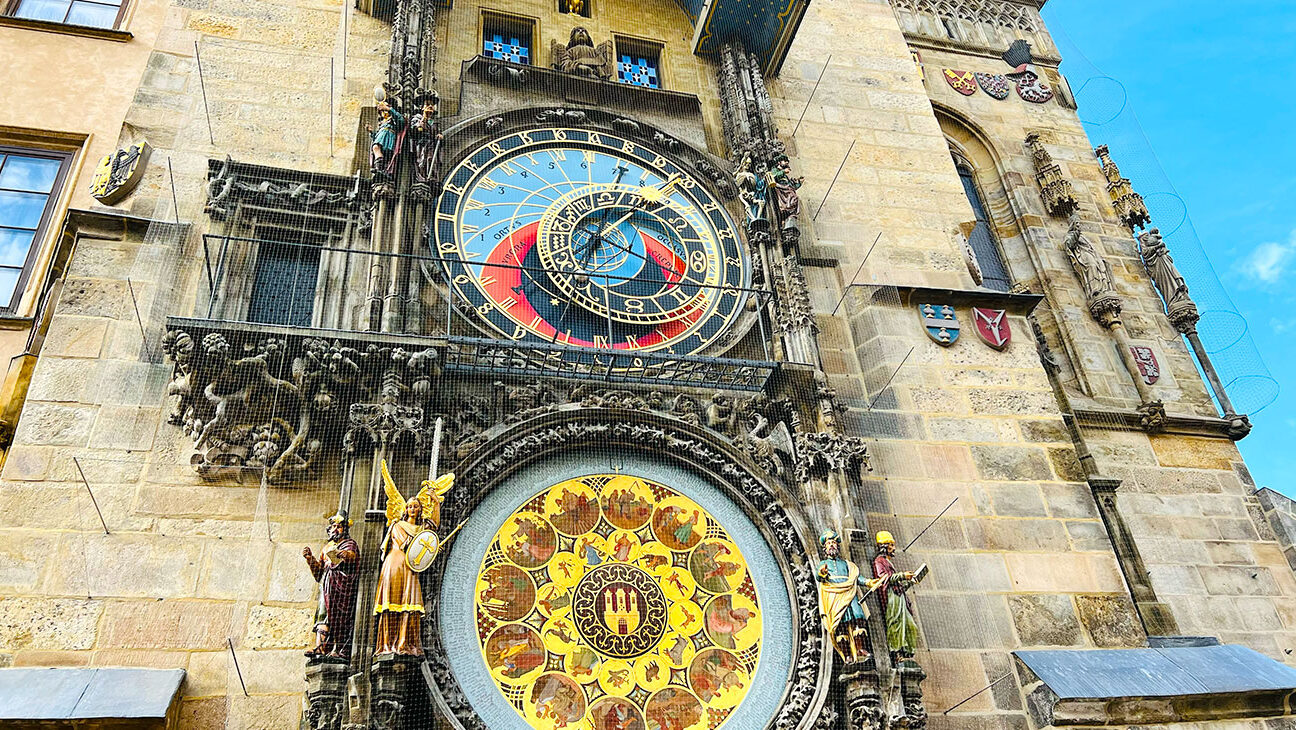 Die Aposteluhr auf dem Altstädter Ring in Prag Die Aposteluhr auf dem Altstädter Ring in Prag