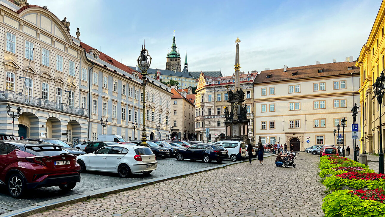 mala-strana-15-1300x730 Kleinseite - Kleinseitner Ring